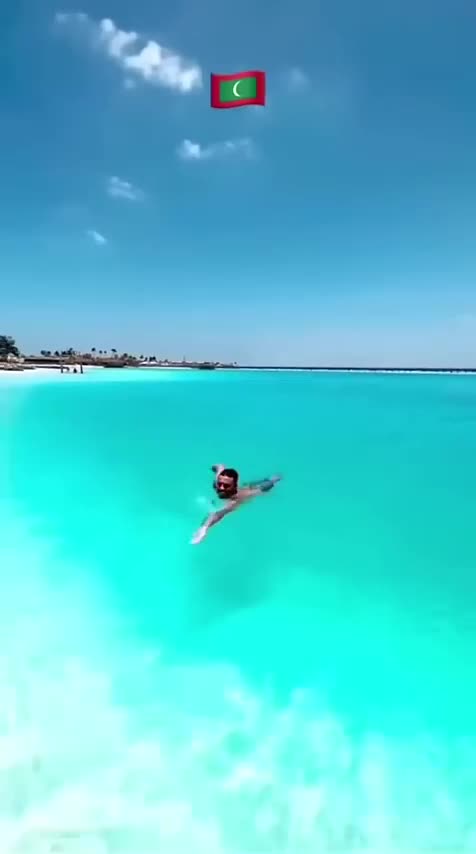 ISSEI funny video ------ Winter Sea _shorts