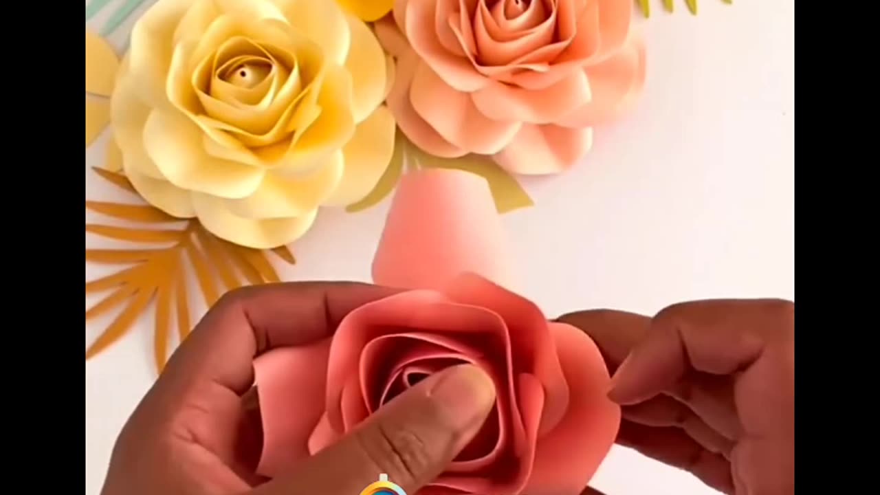 HOW TO MAKE BEAUTIFUL FLOWERS WITH ORIGAMI PAPER