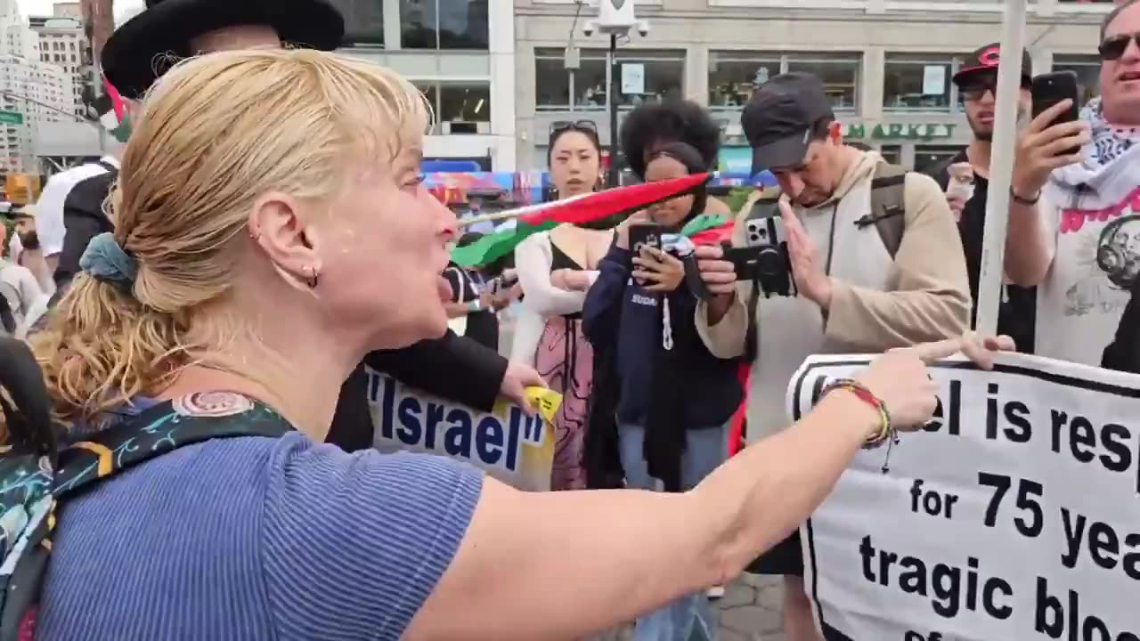 The moment a Zionist realized that Jews are against the genocide in Gaza