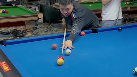 Funny billiards video 😂