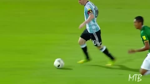 Lionel Messi Dribbles That shocked The World