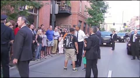 President Obama Takes a Surprise Stroll in Downtown Denver