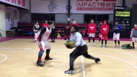 One of Devin's signature moves, Iverson swerves past! A hundred do a hundred shake