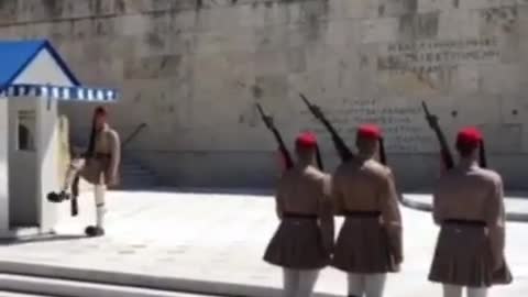 Greece ! change of guard