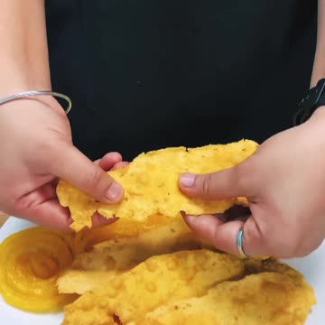 How to make Asian Salty and sweet besan jalebis. Savory-Sweet Delight: Besan Jalebis with a Twist