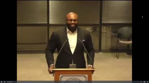 Black Man demolishes the woke stuff being taught at school at school board meeting