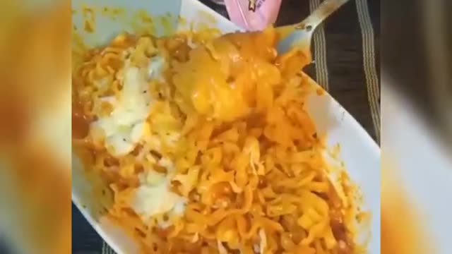 Let's try CARBONARA Korean spicy fire noodles with extra cheese