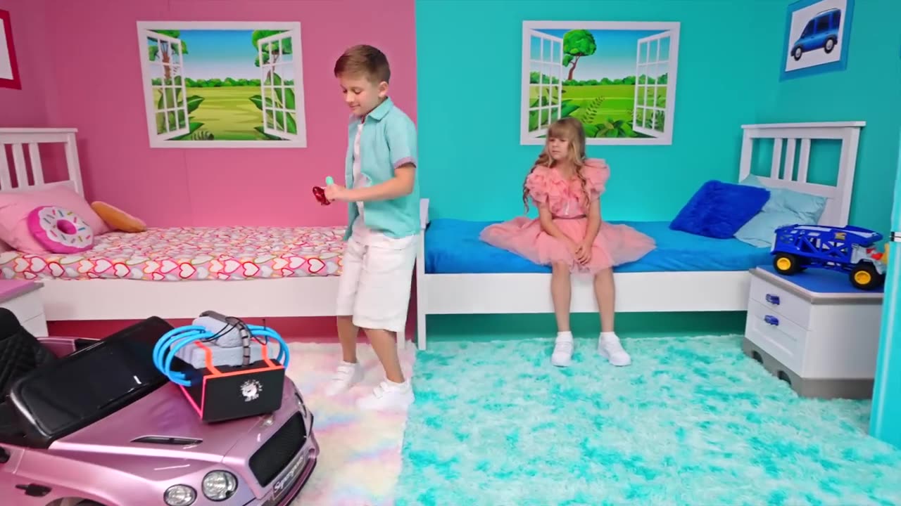 Diana Barbie and Roma Ken Pink vs. Blue Challenge