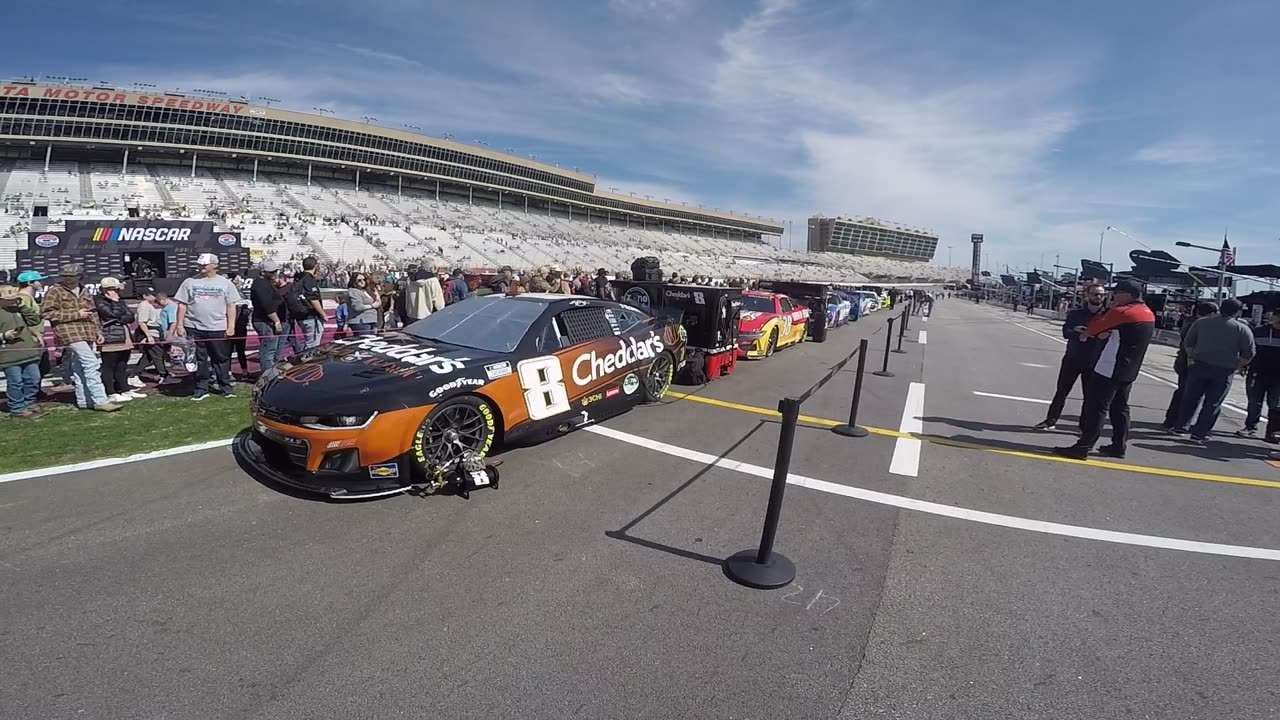 The Pit Road walk