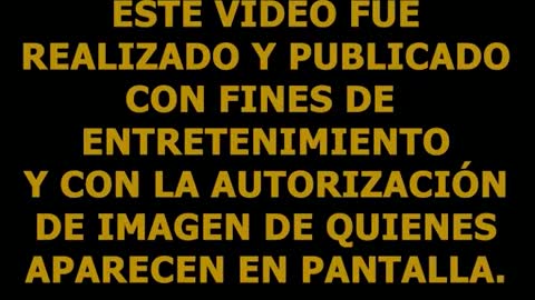 Universitaria Copia en el examen de una manera muy descarada 😱