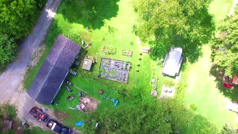 DRONE GARDEN TOUR !