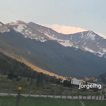 A US citizen explains, in a monolog, that military aid to Zelensky is against the citizens' will