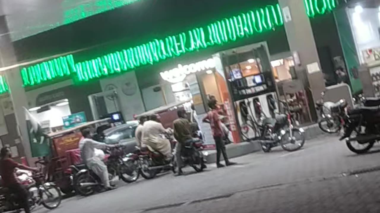 Petrol prices increase in Pakistan