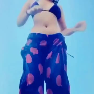 Desi girl hot outdoor dance/Remix2Up