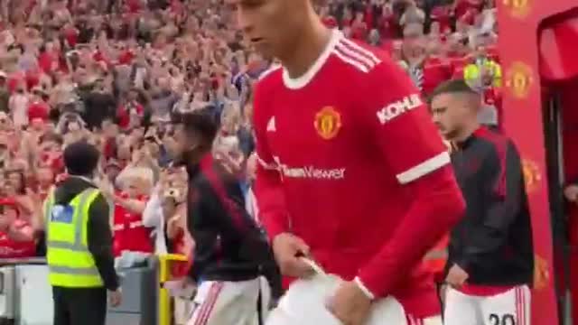 Cristiano Ronaldo debut old trafford