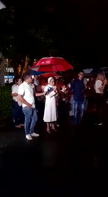 Oración en el Colegio Biffi