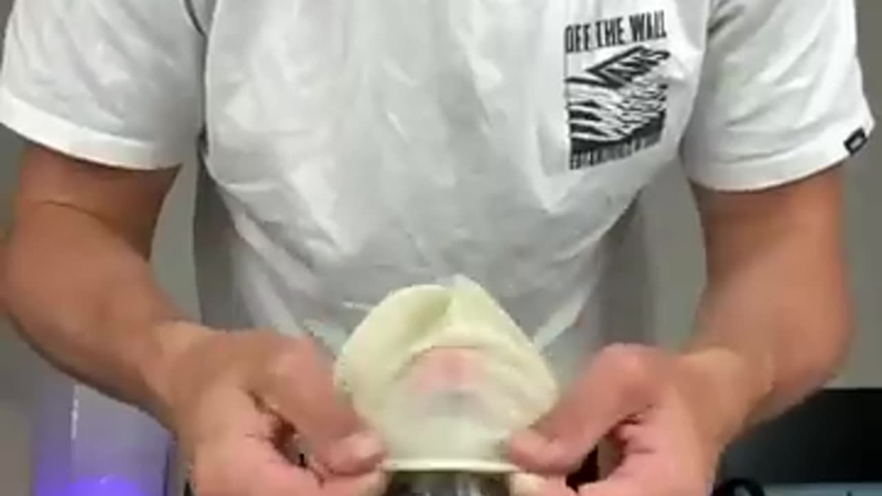 Cook inside a balloon expleson