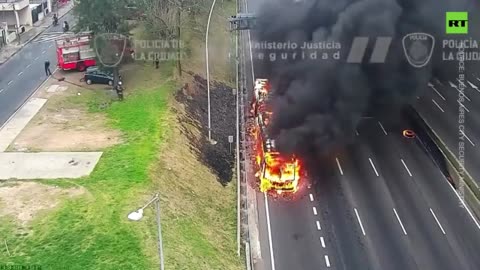 Highway in flames after bus catches fire in Argentina