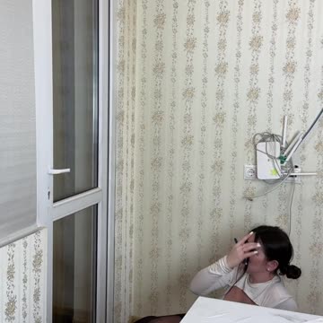 Wedgie got secretary right in the office😨