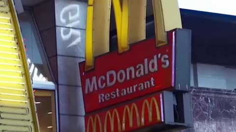 A woman in France found a mouse in her Quick burger...