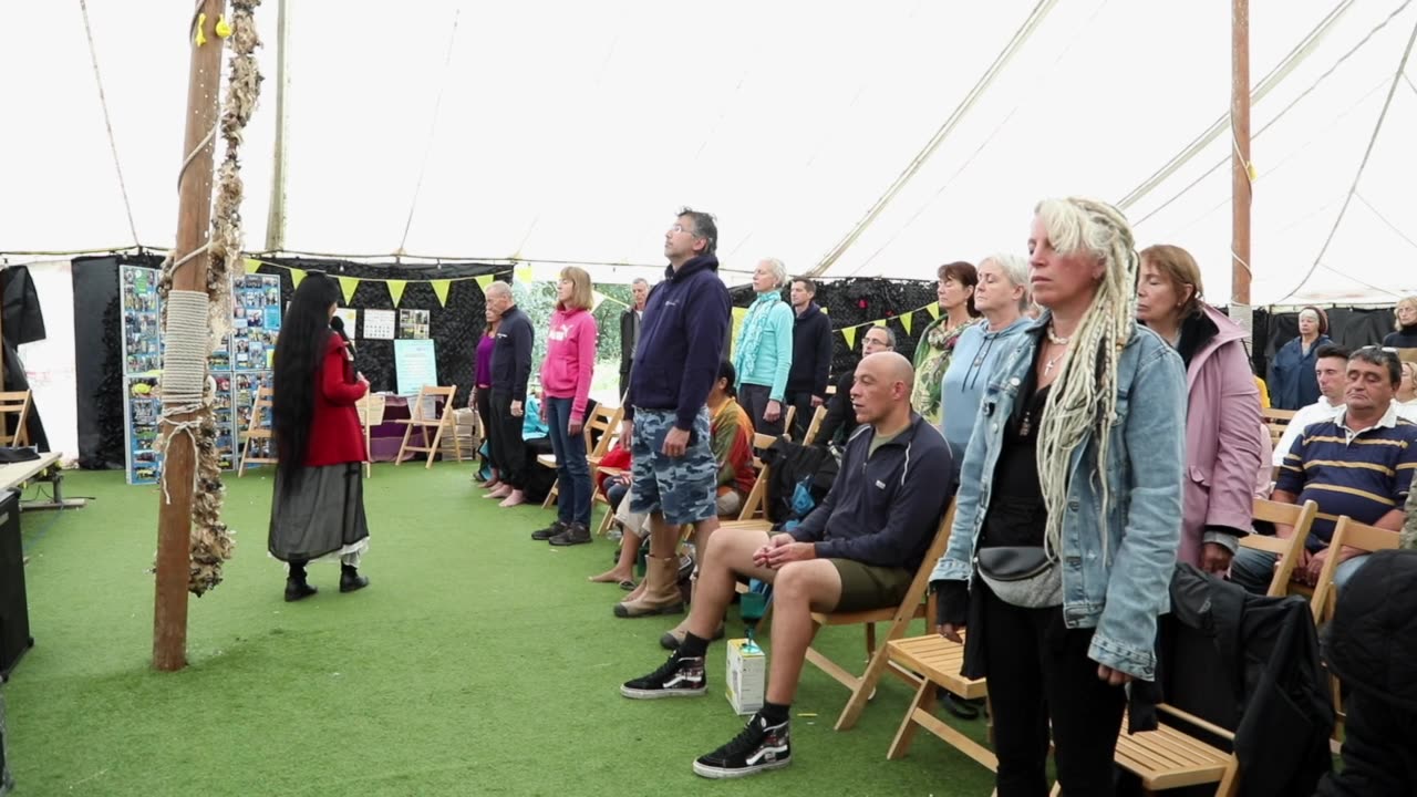 Dr Wai-Ching Lee Leads an Infinity Quantum Qi Gong Session at Jam for Freedom Festival 2023