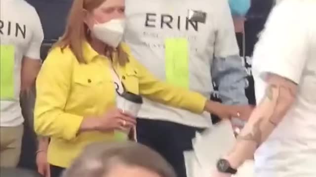 Pregnant senate candidate gives speech while in labor