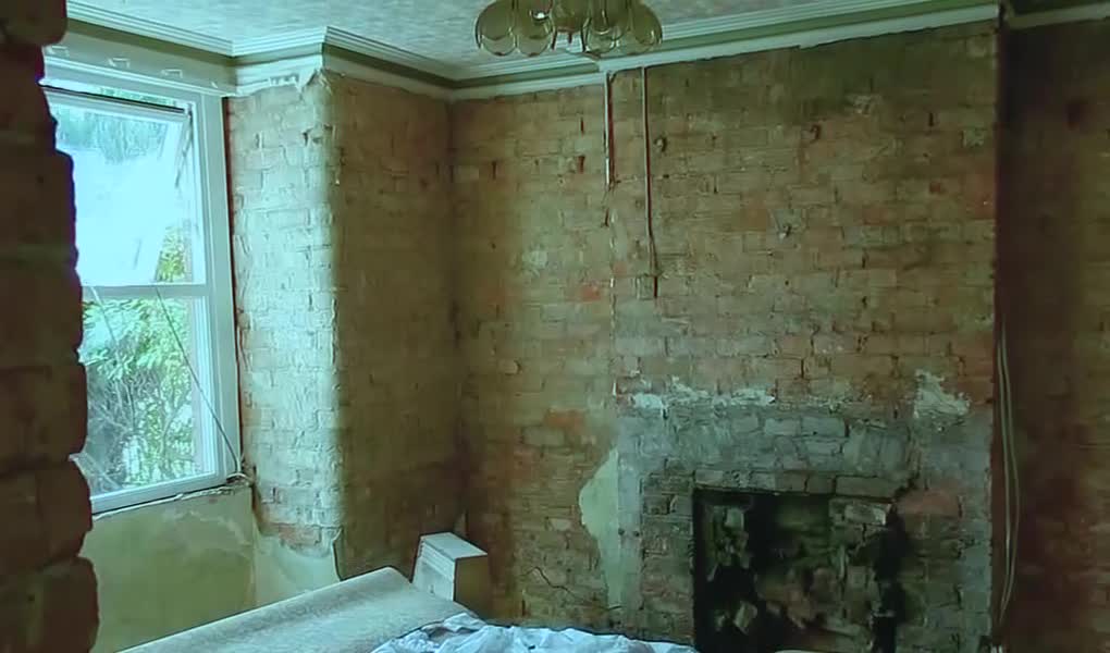 Amazing house makeover in 6 weeks