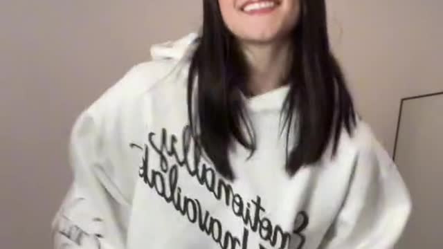 Ari - Hot Dance