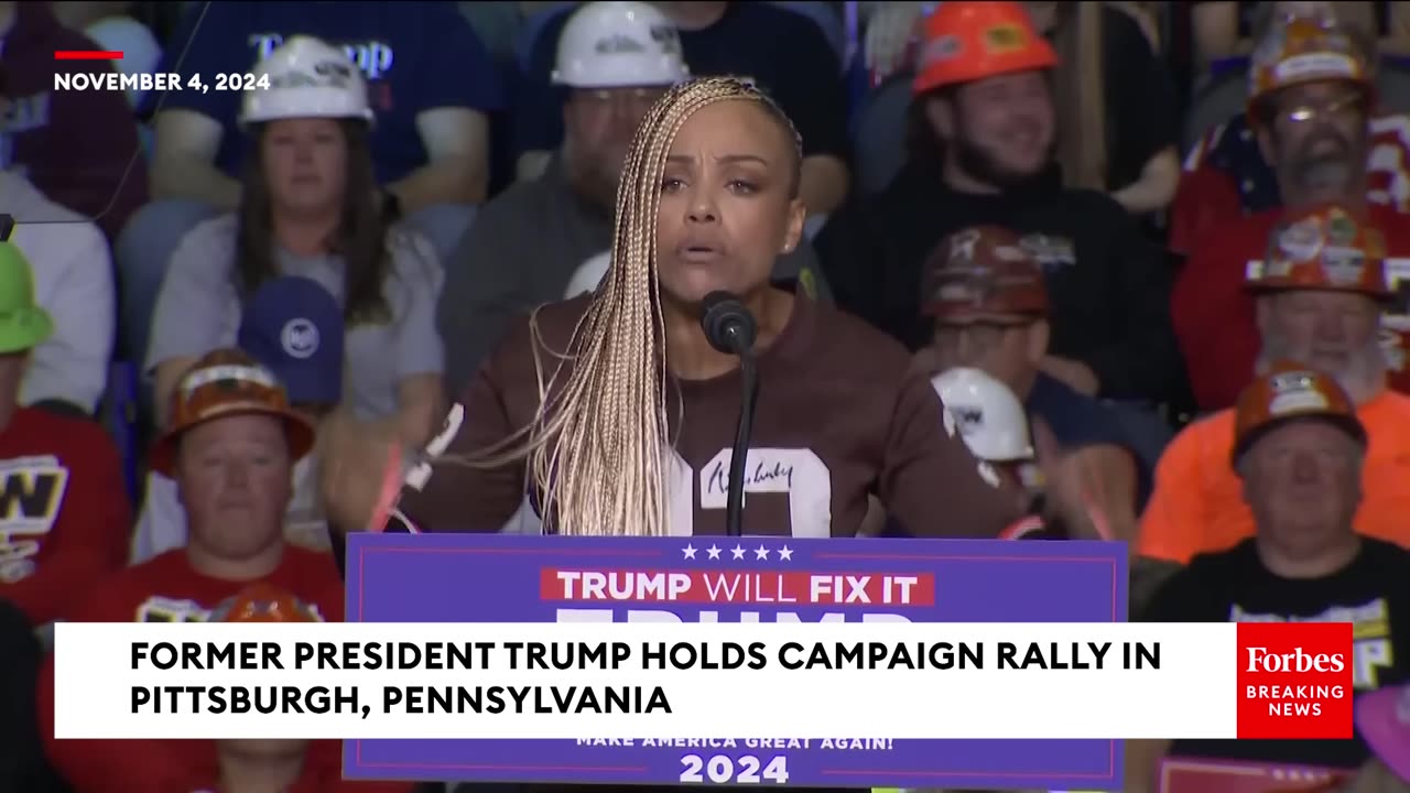 JUST IN: Jim Brown’s Daughter Kimberly Urges Black Voters To Back Trump At Rally In Pittsburgh, PA