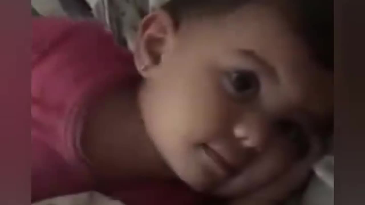 Imitando papai roncando