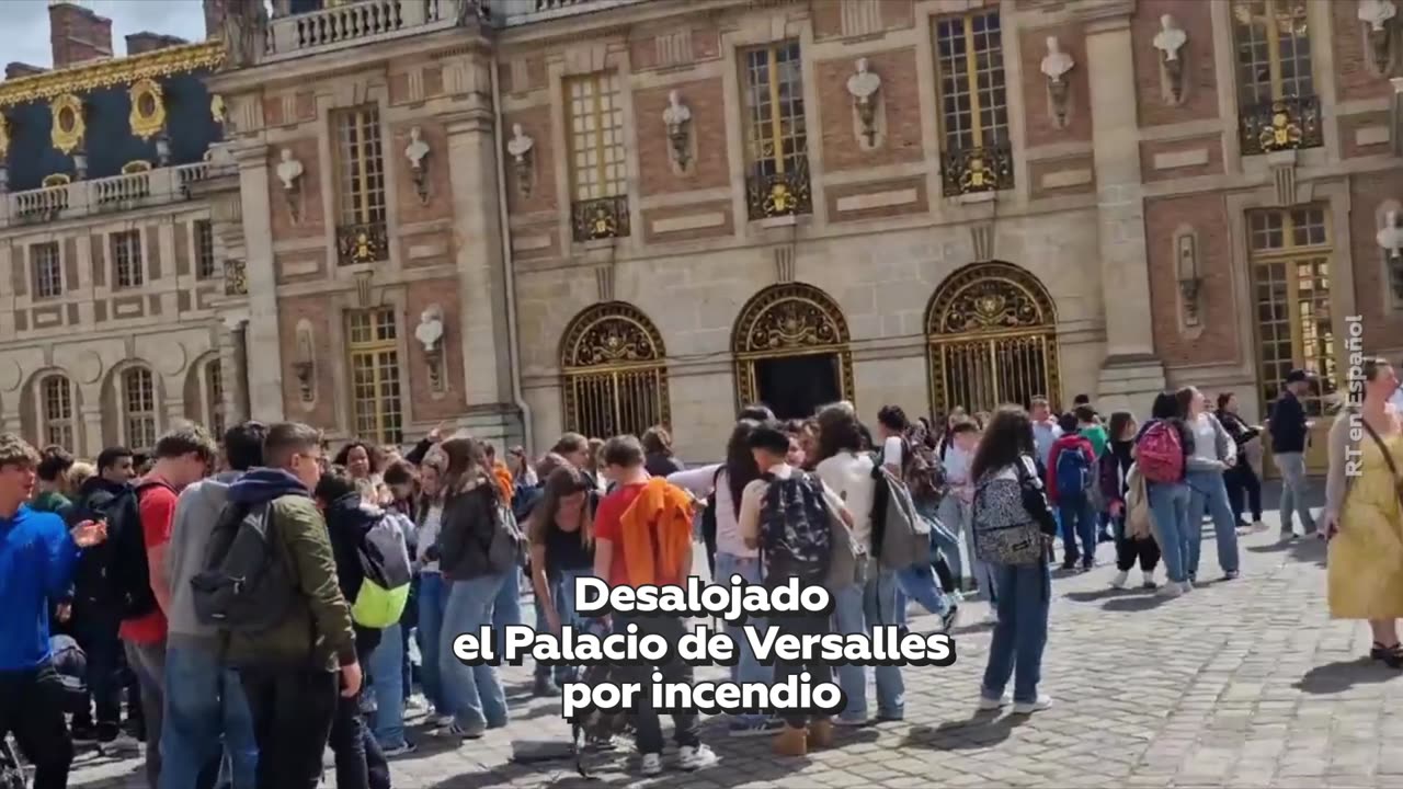 Desalojan en Francia el Palacio de Versalles por incendio