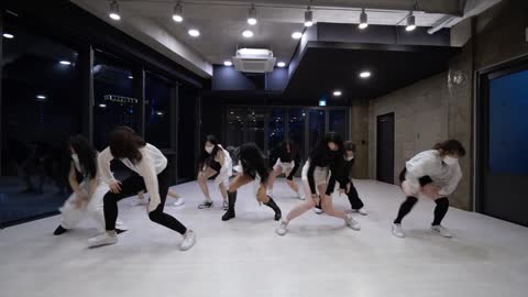 AWA - Like I Do Kayah Choreography