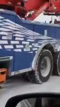 TRAITORS-ALBERTA HAS HIRED CWT TOWING TO TOW THE TRUCKS AT THE BORDER