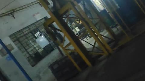 Casual company workar