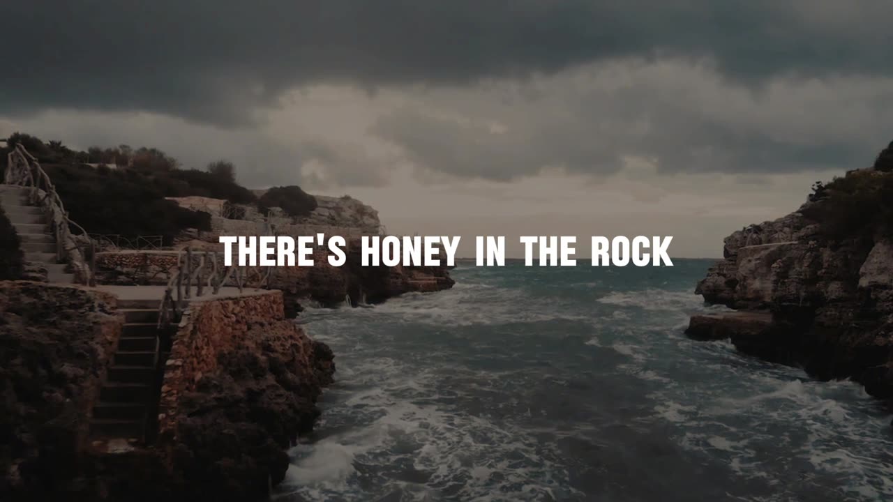 Honey in The Rock (Acoustic Version) - Brooke Ligertwood - with lyrics