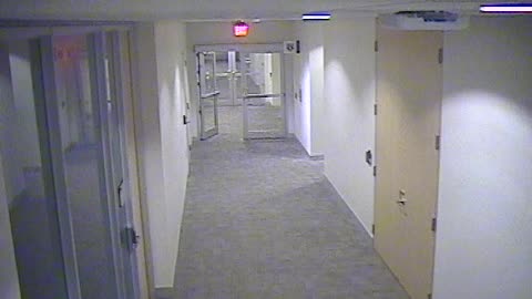 8444OHOB06WestCorridor_2021-01-06_01h35min40s953ms.mp4