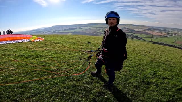 Paragliding Tip MUSHROOM LAUNCH 🍄🪂 (⚽ Ball to 🧱 Wall to 🚀 Launch 🤩)