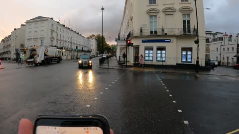 Walking to London Victoria. Speedlapse 8th Oct 2022