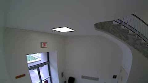 3163RHOBGRStair6FireExitDoor_2021-01-06_15h00min04s010ms.mp4