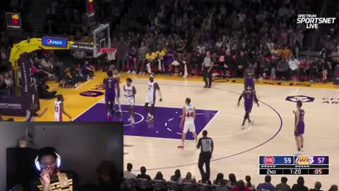 LAKERS VS PISTONS 2ND QUARTER LIVE REACTION