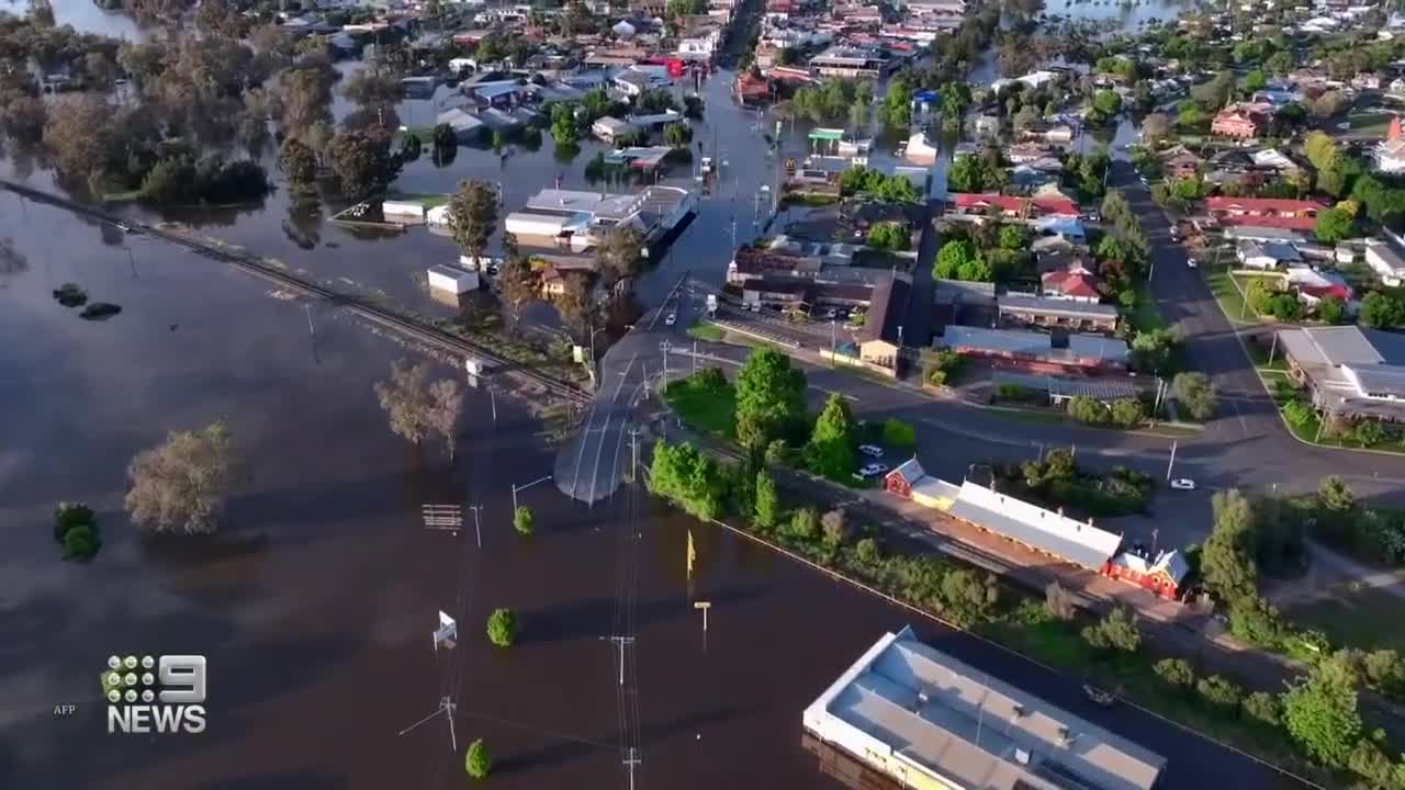 NSW town inundated by worst flood in 70 years | 9 News Australia