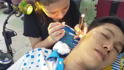 Vietnam barbershop - 40 minutes shaving facial and earwax to relax