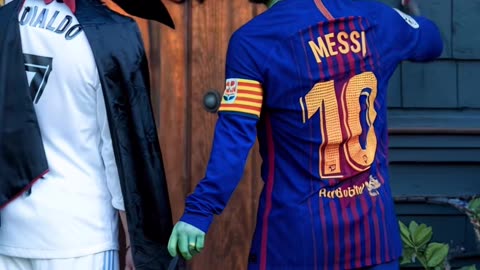 Halloween Messi & Ronaldo 🎃.mp4