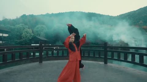 The Elegance of Traditional Chinese Dance