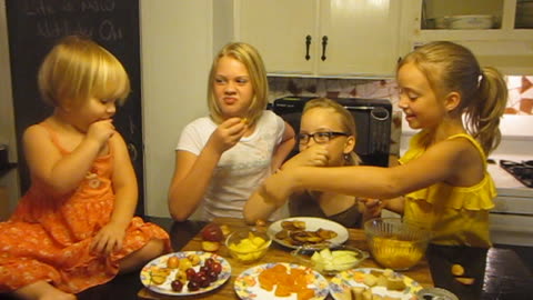 all 4 with fruits