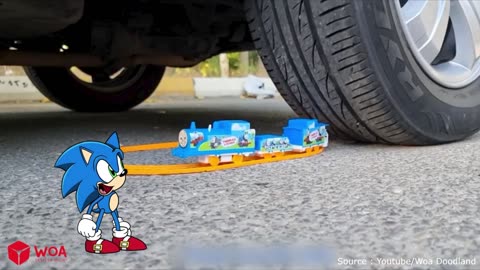 SONIC AND THOMAS VS CAR