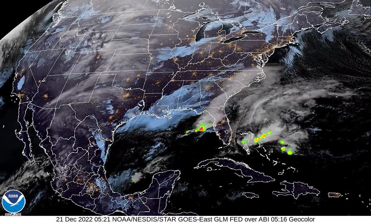 Satellite imagery captures powerful winter storm moving across US