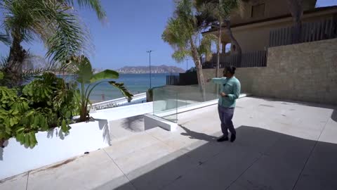 Apartment and duplexes on the first line of Poniente beach in Benidorm, Spain | Property in Spain