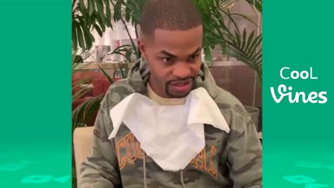 TRY NOT TO LAUGH CHALLENGE (Vine Edition)