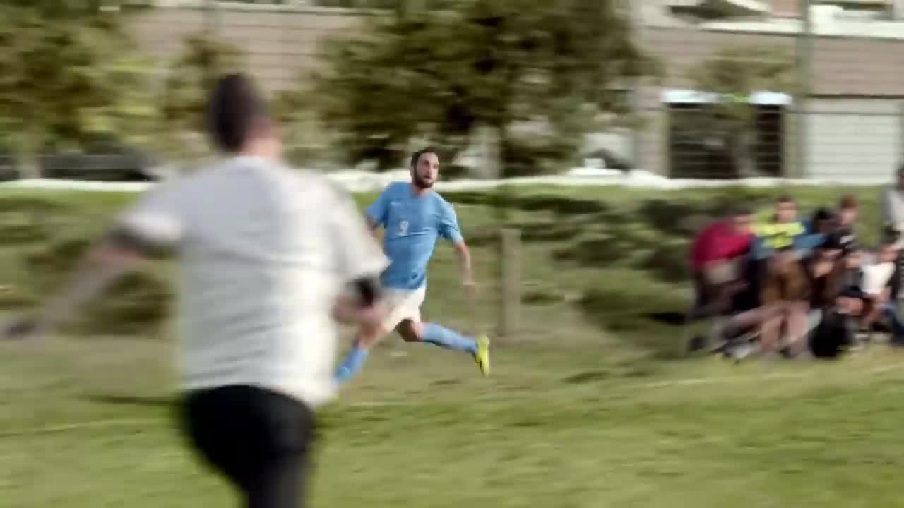 BEST COMMERCIAL EVER!! Nike Football - Winner Stays ft Ronaldo, Neymar, Hulk, Rooney, Iniesta etc